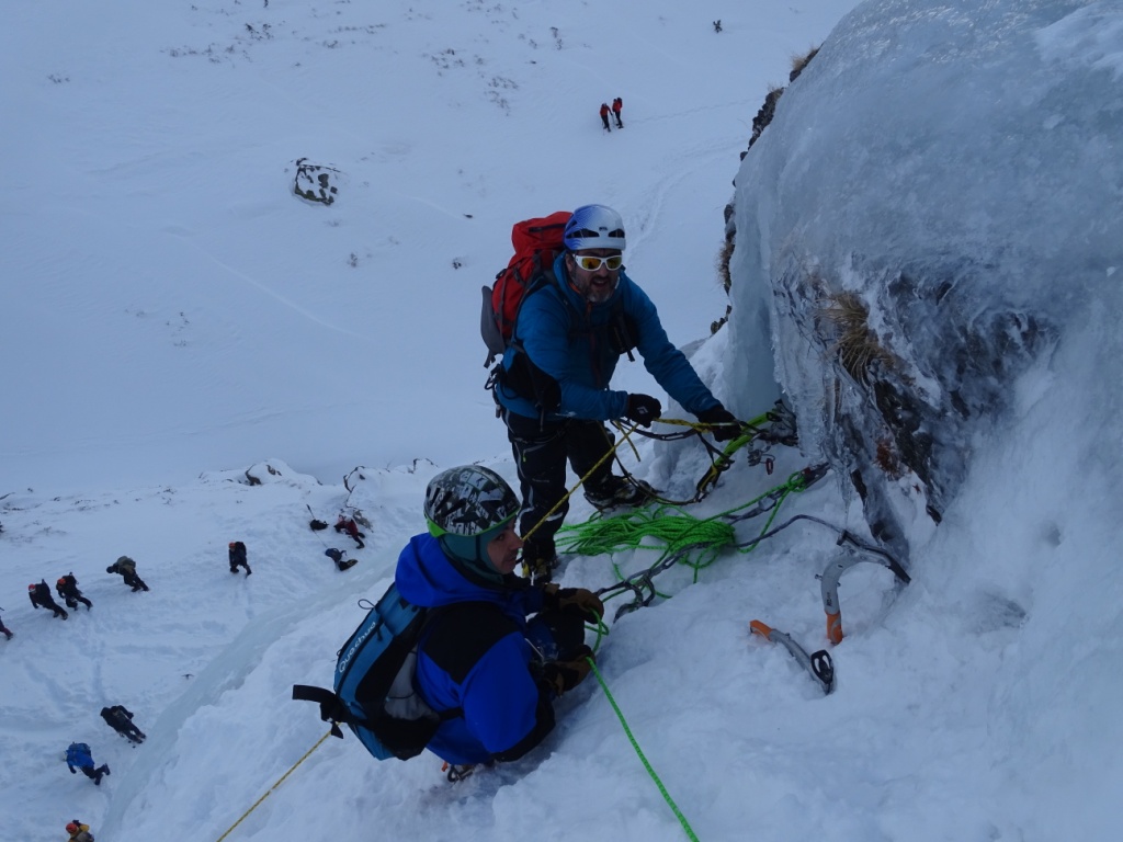 Escalada en hielo Pirineos-Bielsa