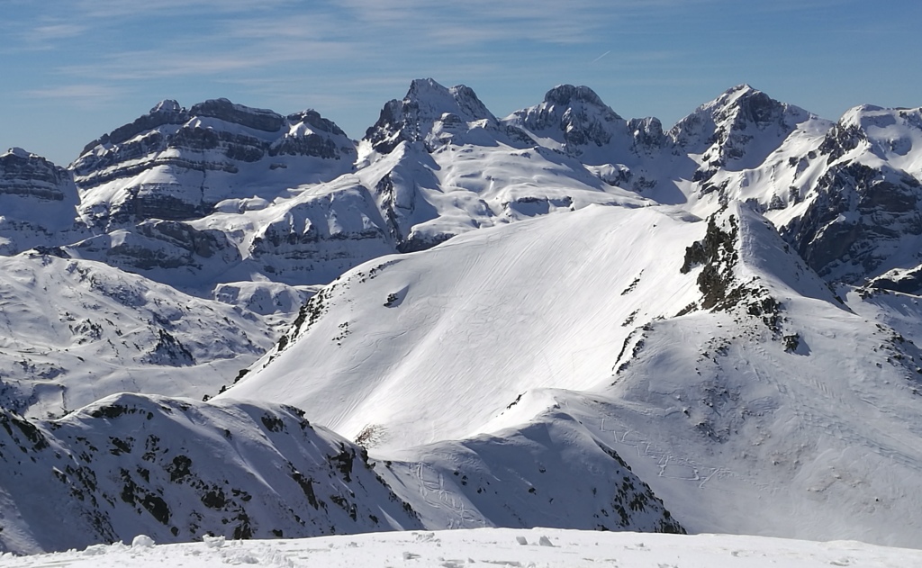 Esqui de montaña Astun-Pirineos