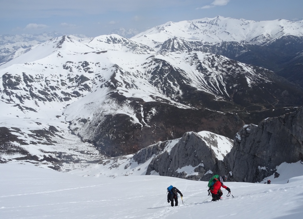 Fuentes Carrionas-Curso de alpinismo-Cara Norte del Espiguete