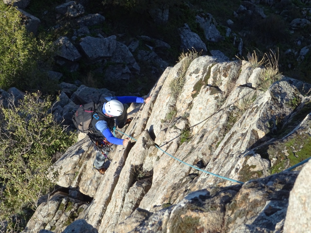 Cresta de Embid-a Noguerilla o Tiroriro Flash (320m,5º+)