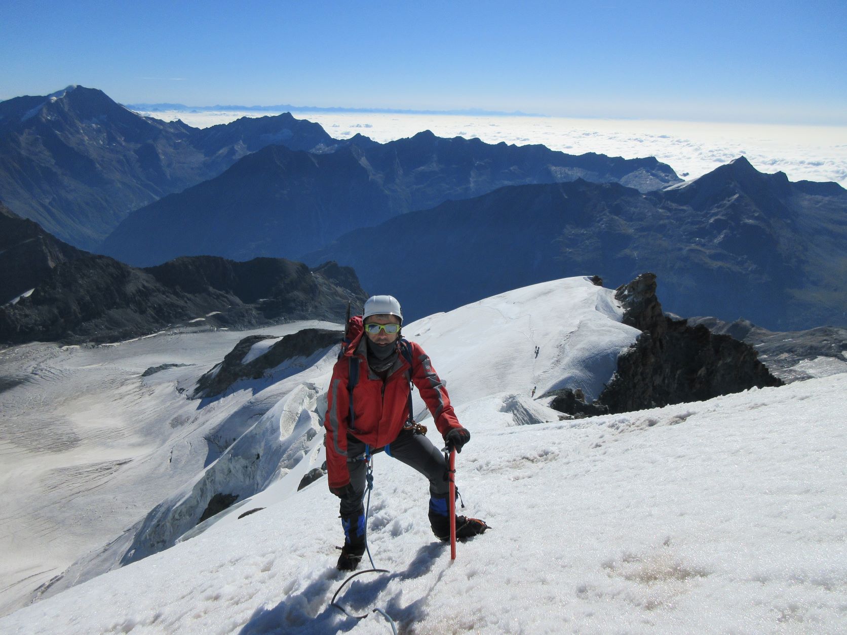 Alpes: Weissmies (4023m)-Allalinhorn (4027m)-Duforspitze (4634m)