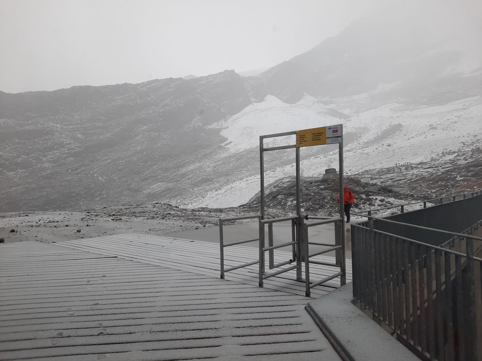 Alpes:Gran Paradiso(4061 m)-Capanna Gnifetti (3647m)-Capanna Margherita(4550m)
