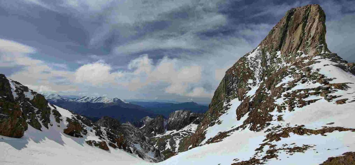 Pirineos: Posets (3369 m)/Valle de Banasque/Refugio Angel Orus