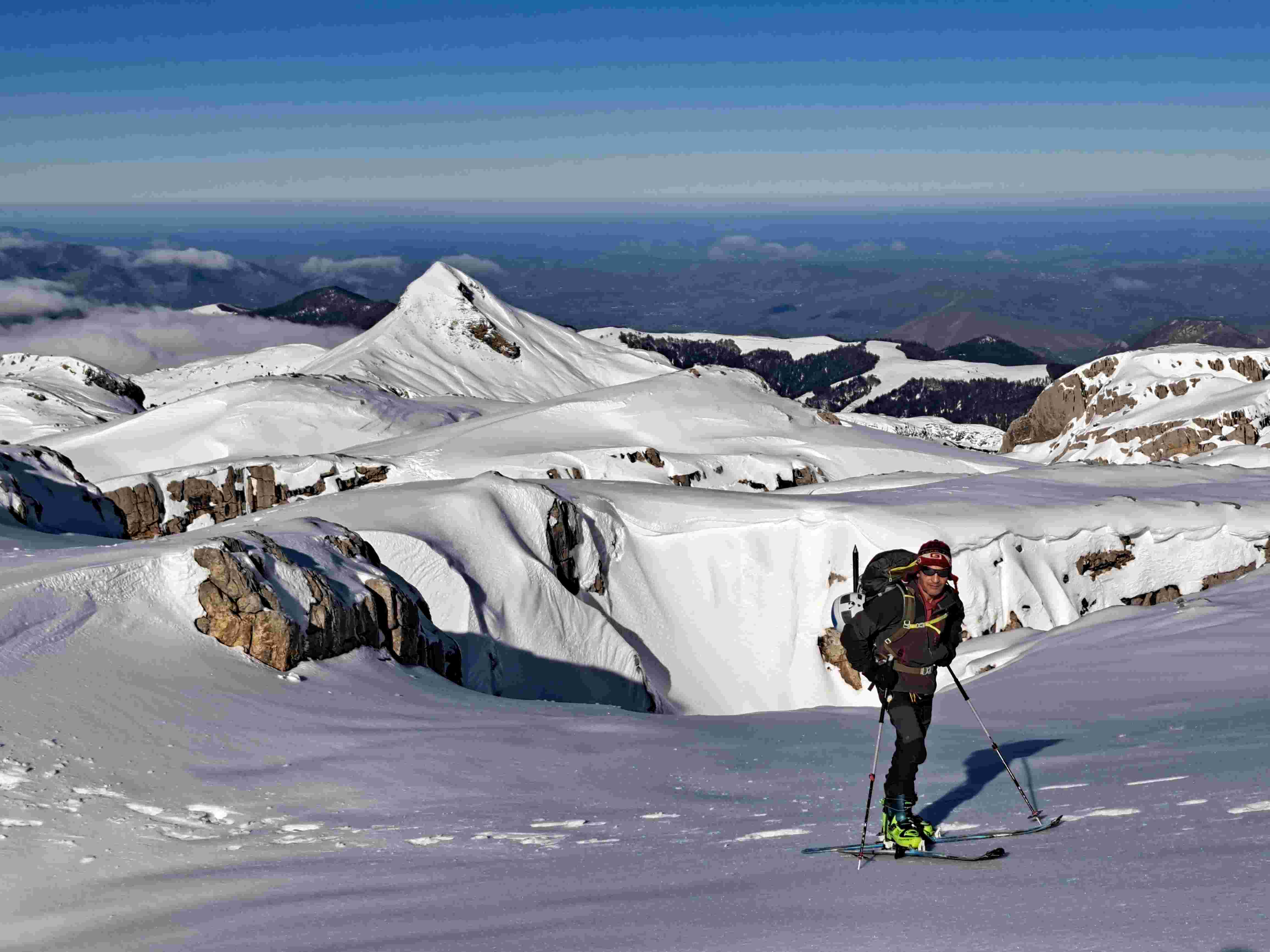 Pirineos: Esqui de montaña en el valle de Belagua / Karst de Larra