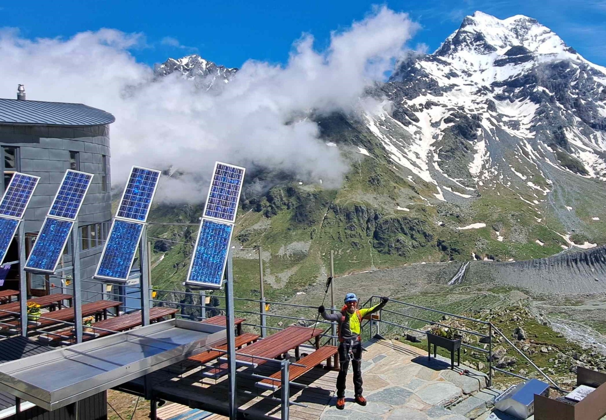 Alpes Suizos: Valais / Oberland Bernes: Mont Velan (37209m-Monch (4107m)