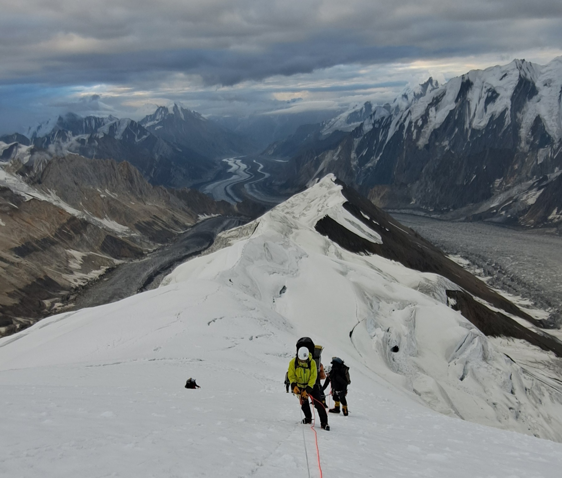 Alpinismo en Pakistan/Baltistan: Spantik (7027m): Arandu/Karakorum