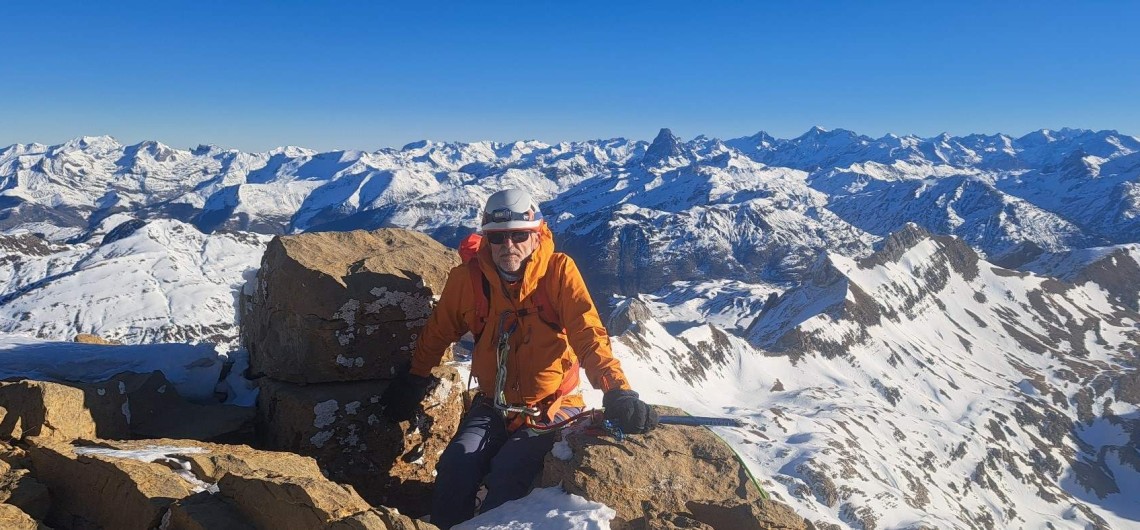 Bisaurin-Corredor NNE (2668m/55º)-Refugio de Lizara-Pirineo de Huesca