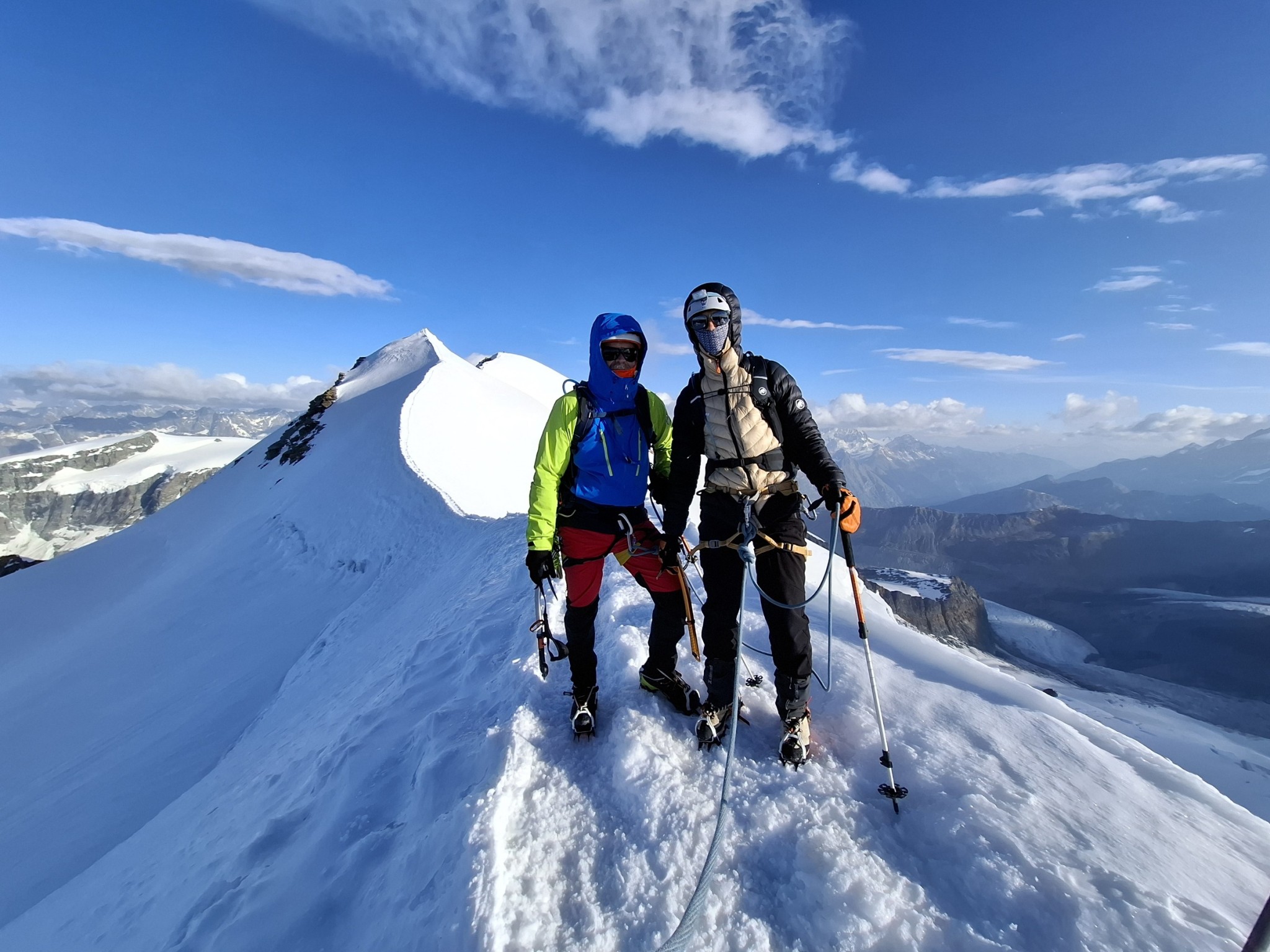 Valle de Aosta/ Rifugio Quintino Sella: Castor-Travesia de los Lyskamm